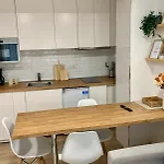 Zarzuela Campoamor Centro, Plaza De Garaje Apartman *